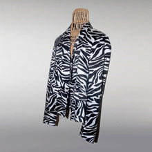 Load image into Gallery viewer, Women&#39;s Zebra Print Blazer
